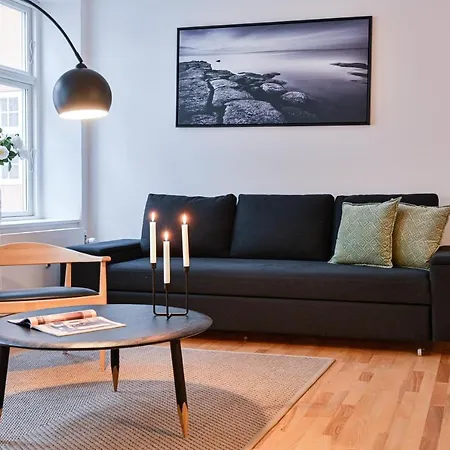 Sanders Tower - Cozy Two-bedroom In Charming Copenhagen